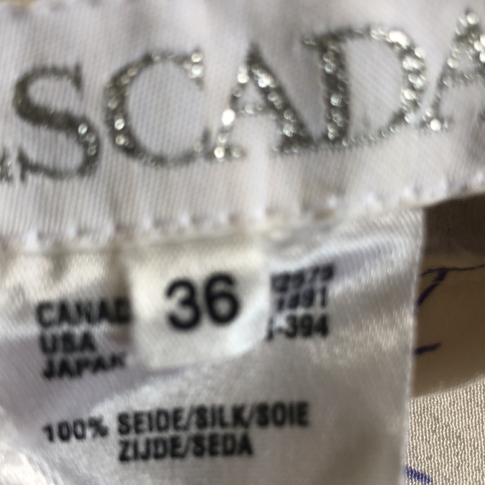 Escada Ivory and Blue Floral and Butterfly Mini Silk Skirt 36 - Picture 6 of 9